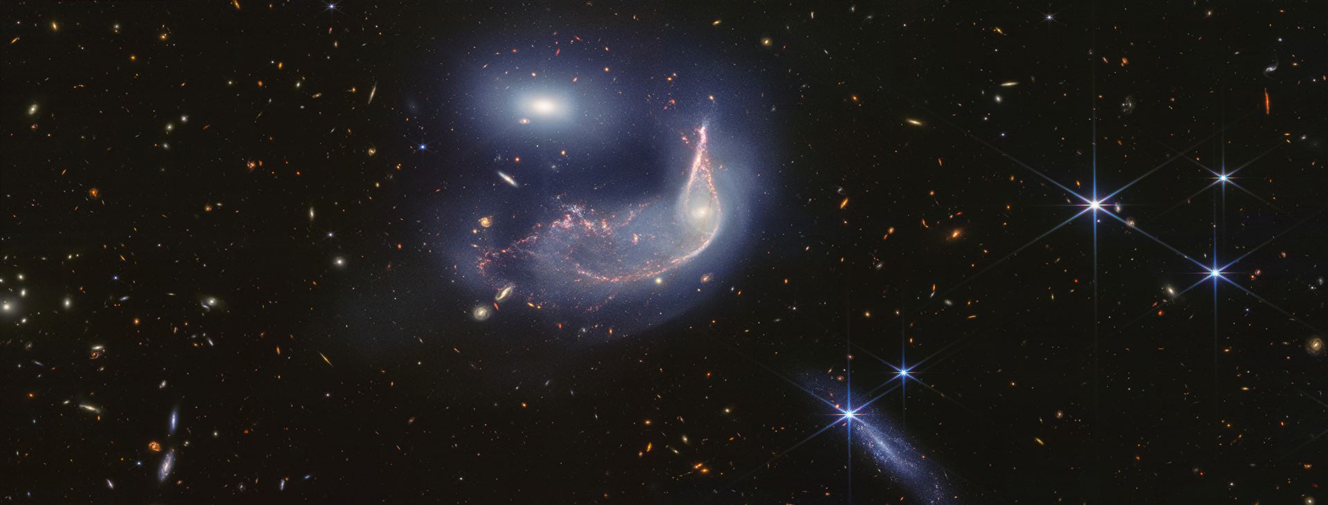 Interacting galaxies Arp 142 (NIRCam image, rotated full-field)