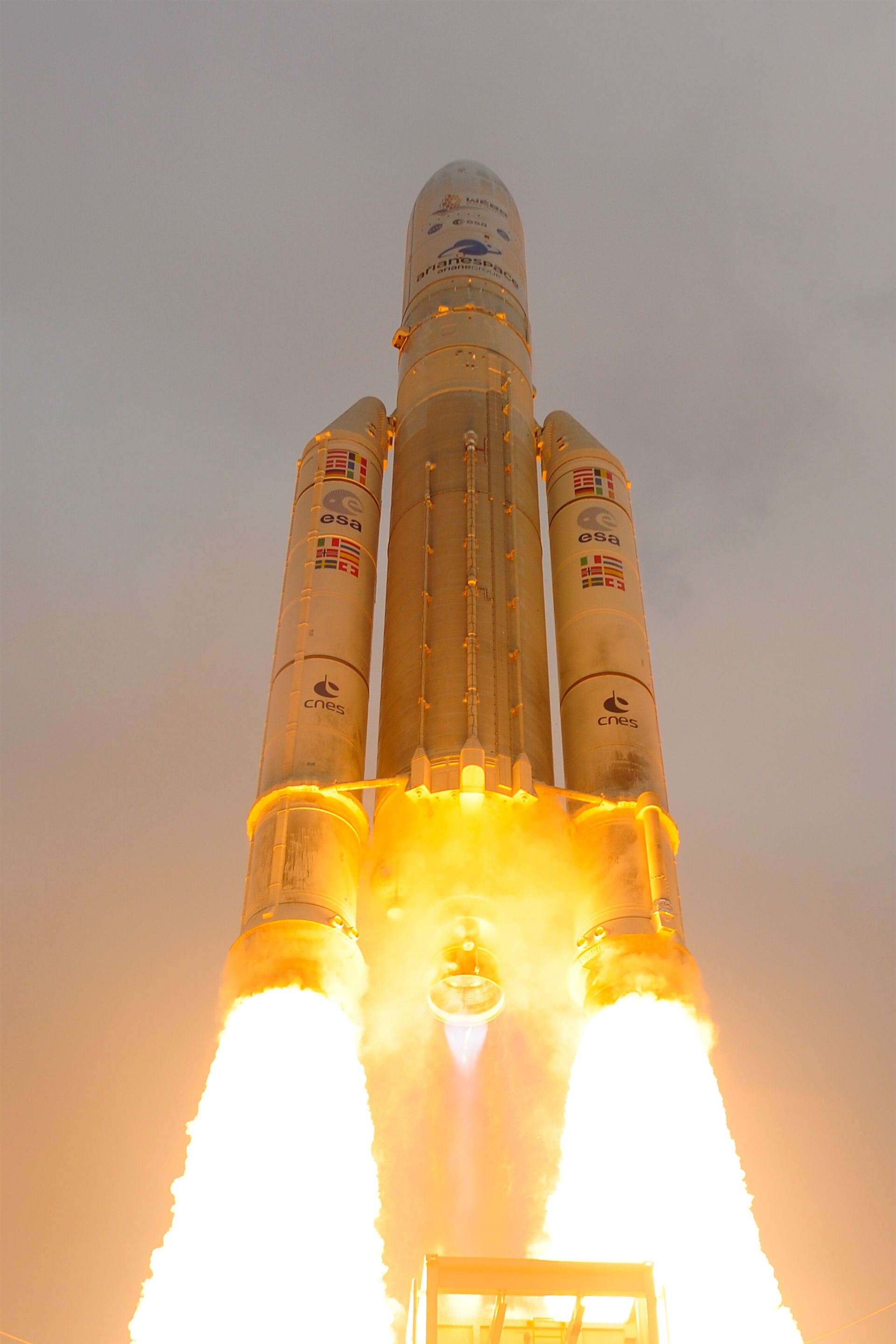 Webb liftoff on Ariane 5