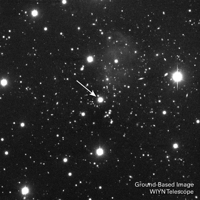 A distant quasar&rsquo;s brilliant light