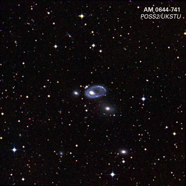 Digitized sky survey image of AM 0644-741 (ground-based image)