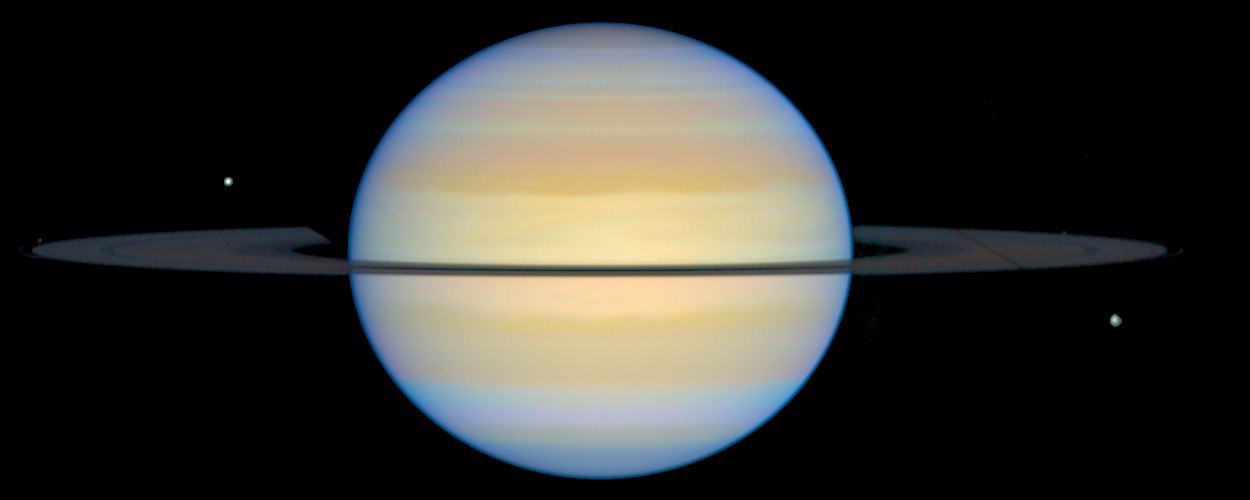 Edge-On View of Saturn&rsquo;s Rings