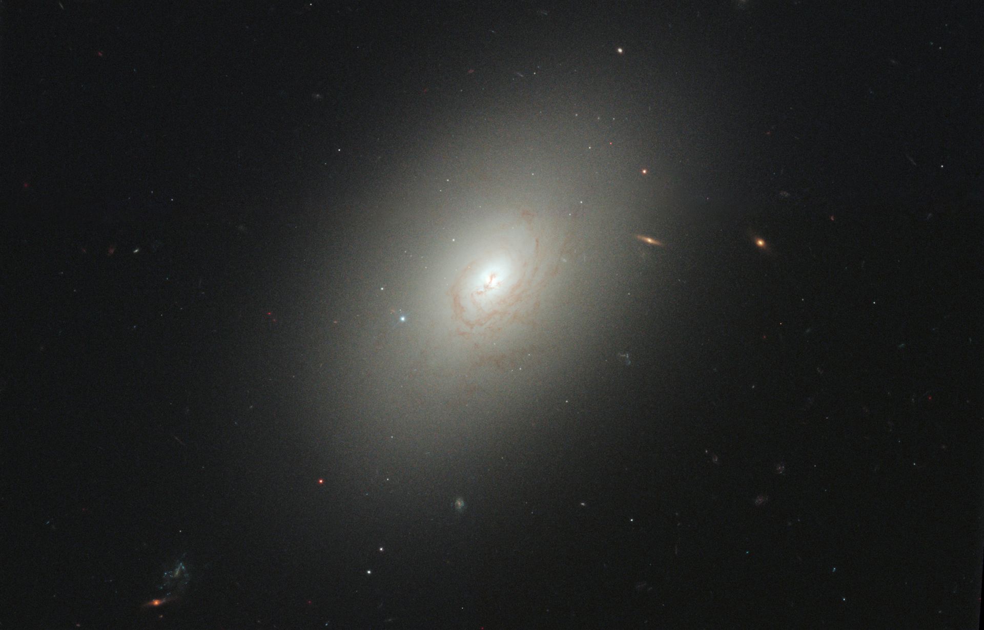 Elliptical galaxy NGC 4150