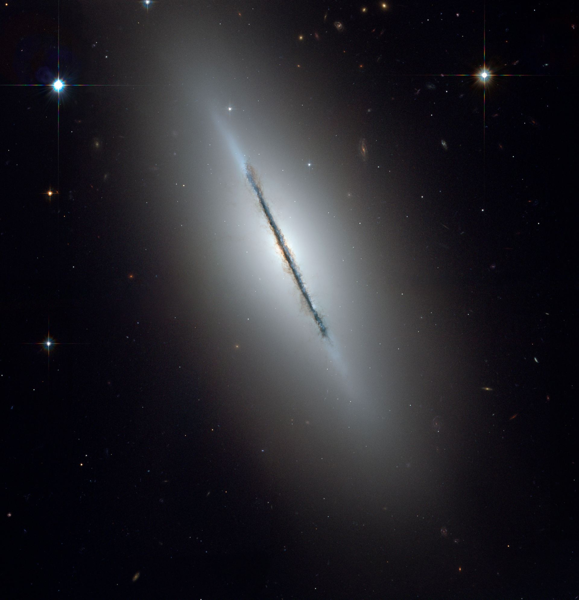 Full ACS image of NGC 5866