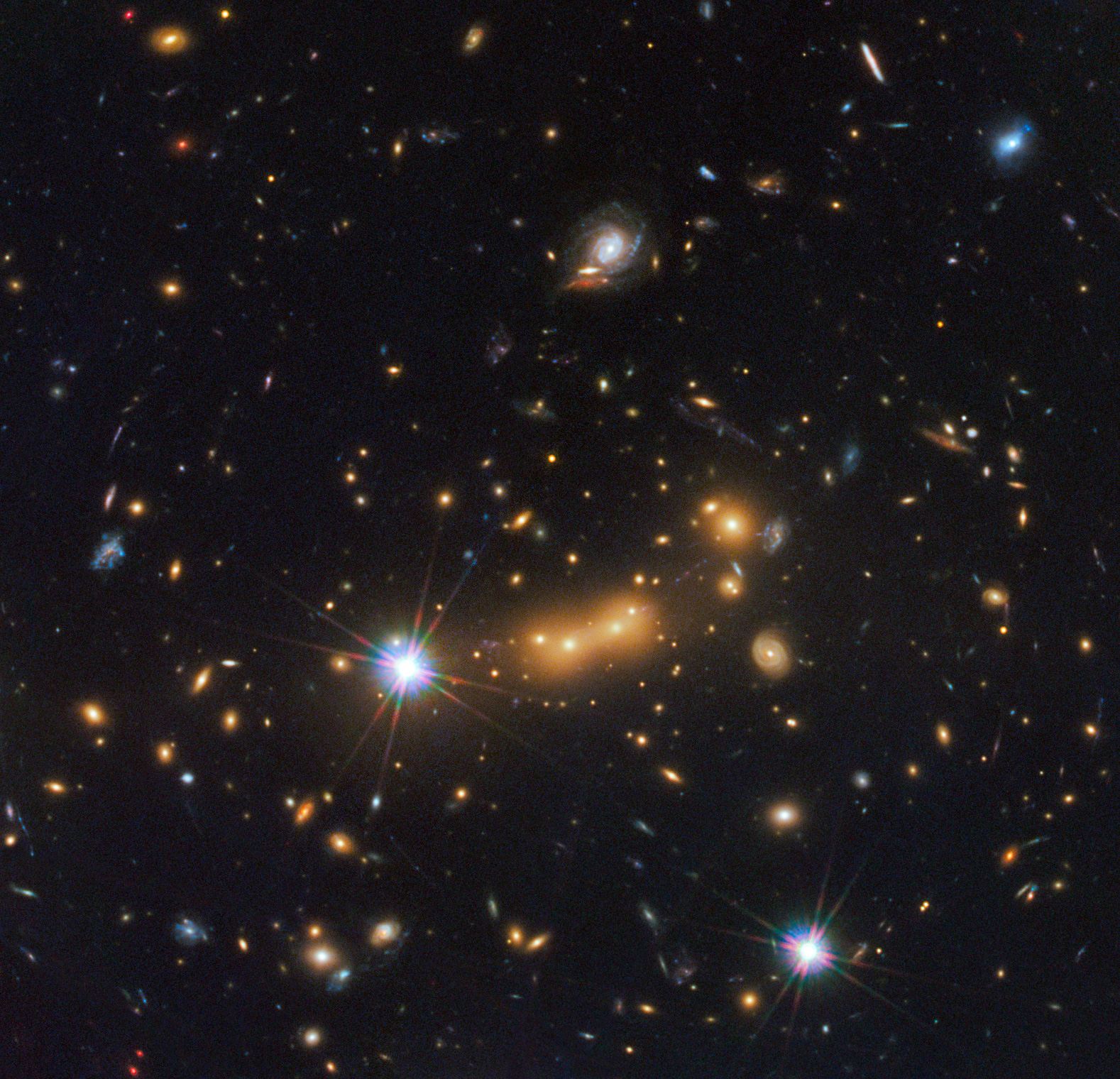 Galaxy cluster MACS J0647.7+7015
