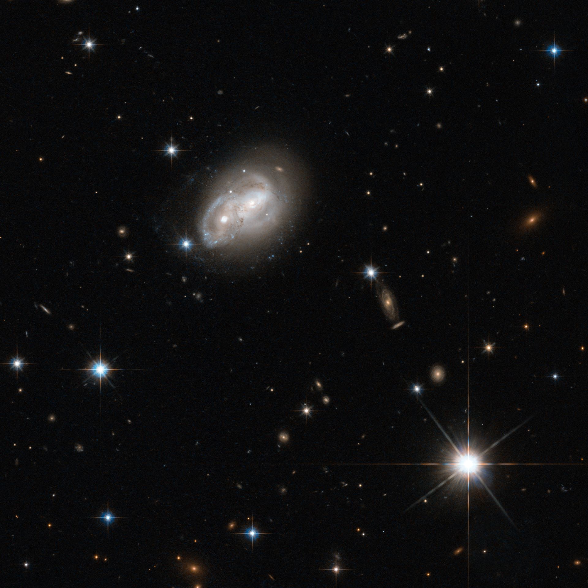 Galaxy gets a cosmic hair ruffling