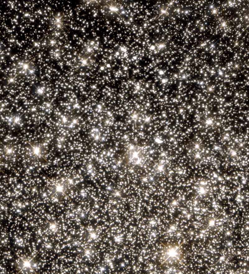 Hint of planet-sized drifters bewilders Hubble scientists (WFPC2 view)