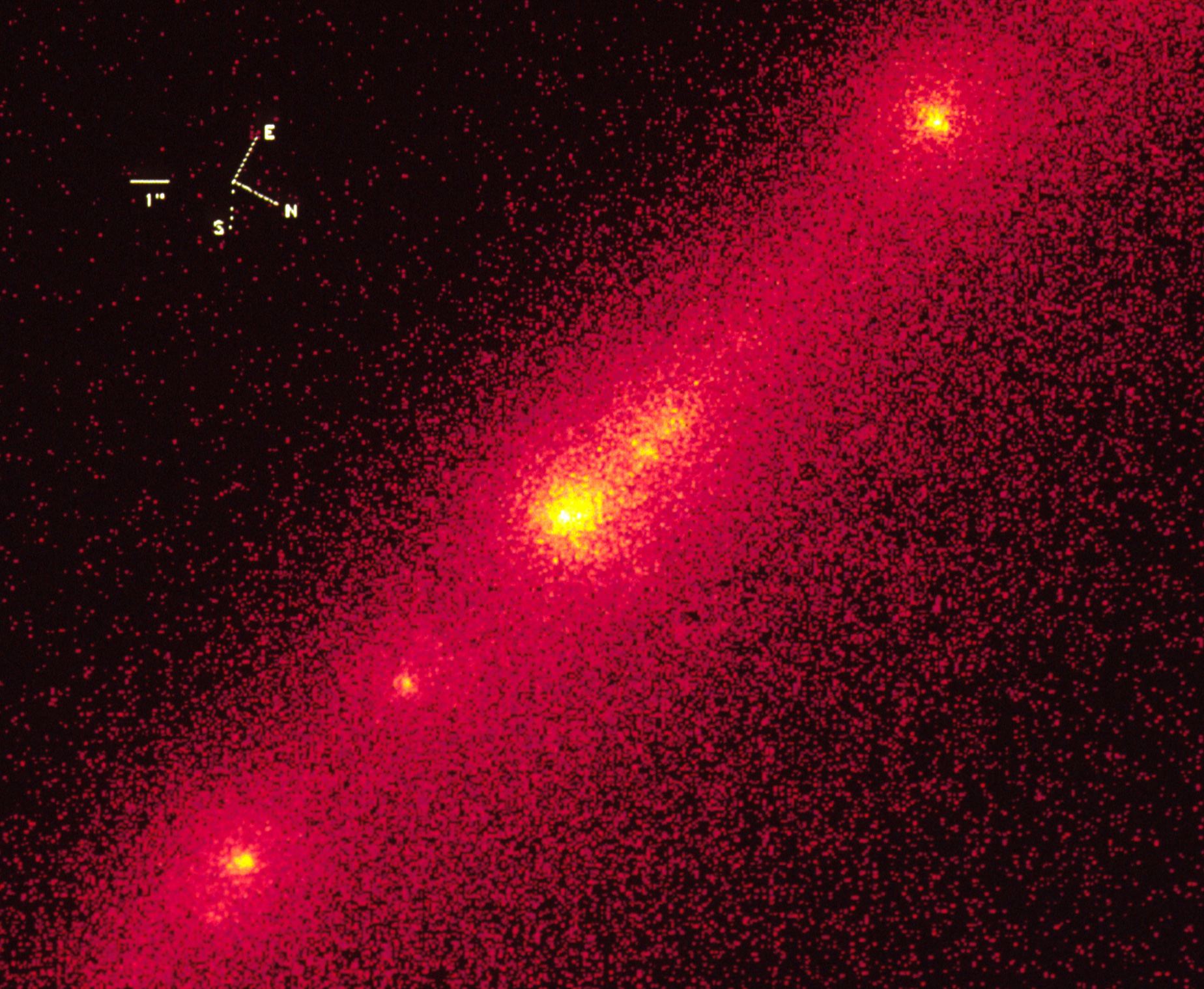 Hubble Close-Up of Bright Nucleus in Comet PShoemaker-Levy 9