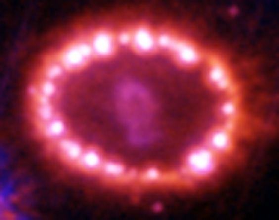 Hubble Supernova 1987A Scrapbook (1994-2003) – Image 15