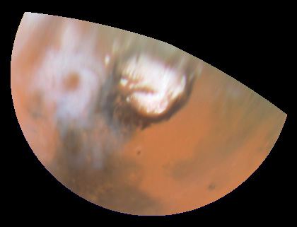 Hubble Views Collossal Polar Cyclone on Mars