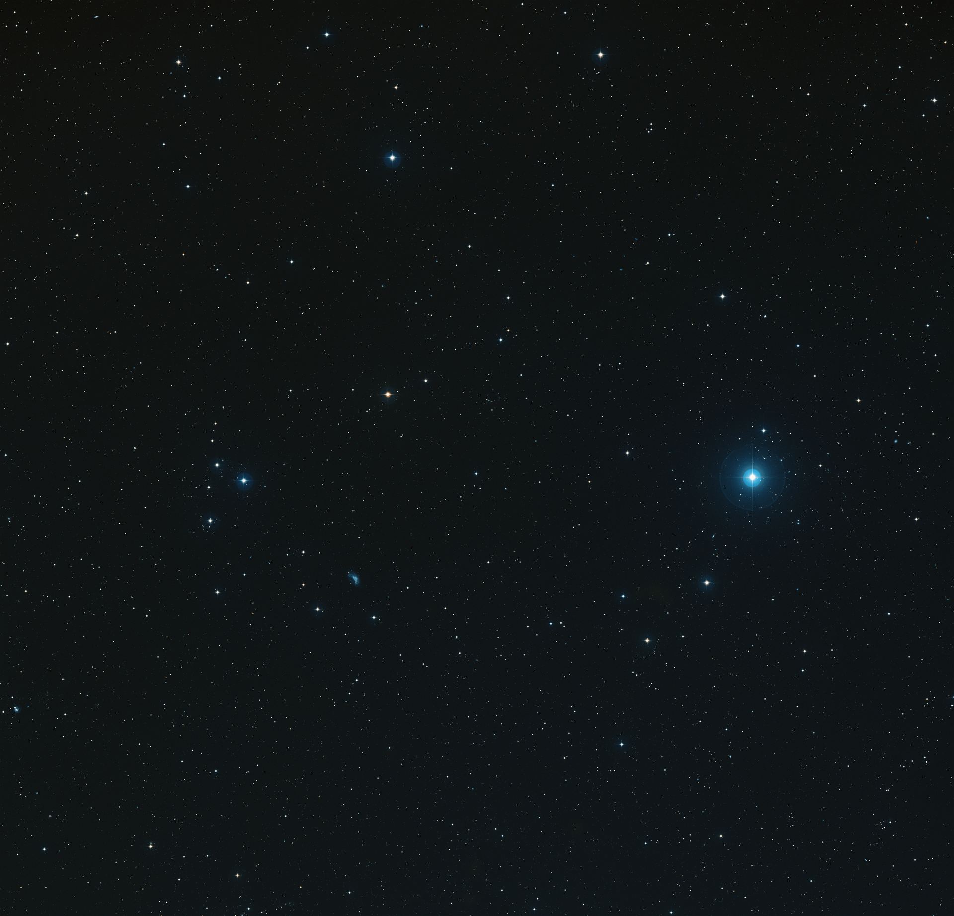 Hubble captures a five-star rated gravitational lens (ground-based image)