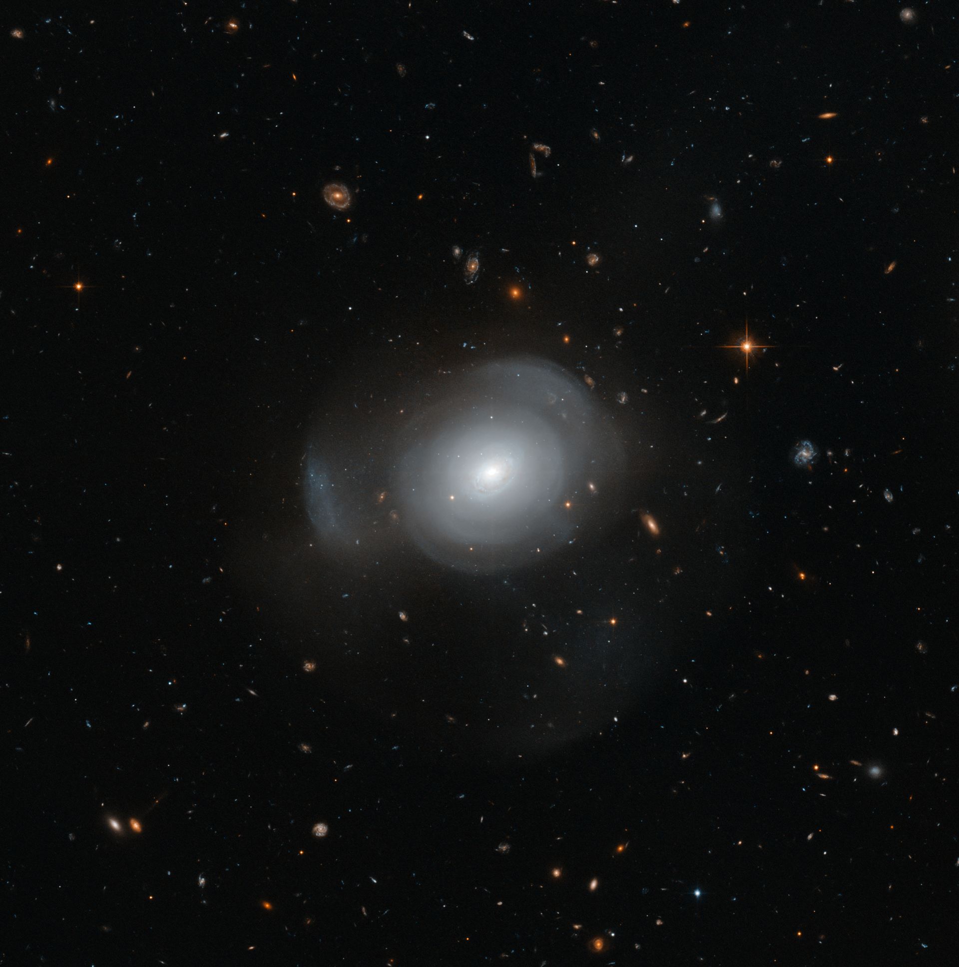 Hubble image of PGC 6240