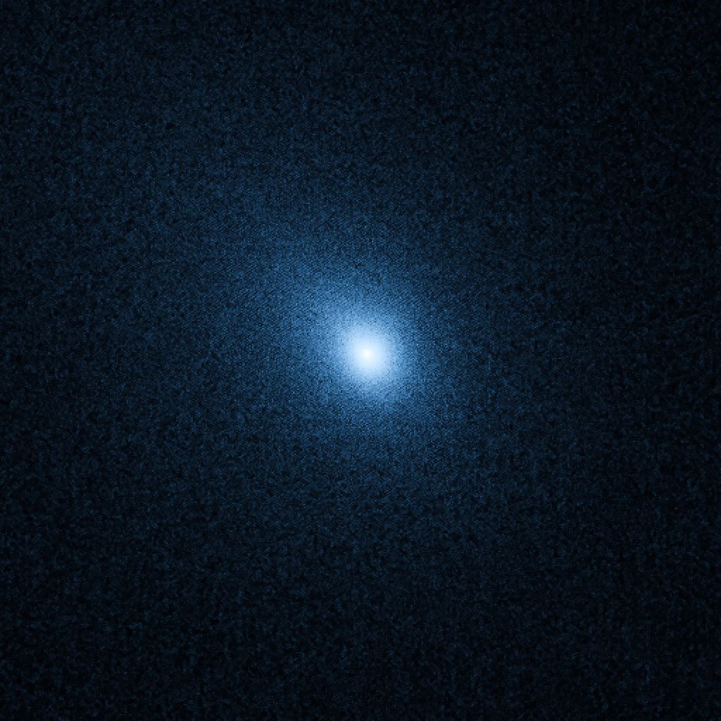 Hubble probes comet 103PHartley 2 in preparation for DIXIEPOXI flyby