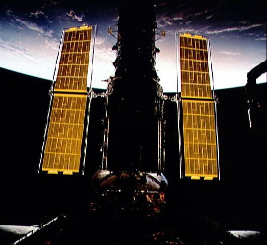 Hubble&rsquo;s New Solar Arrays