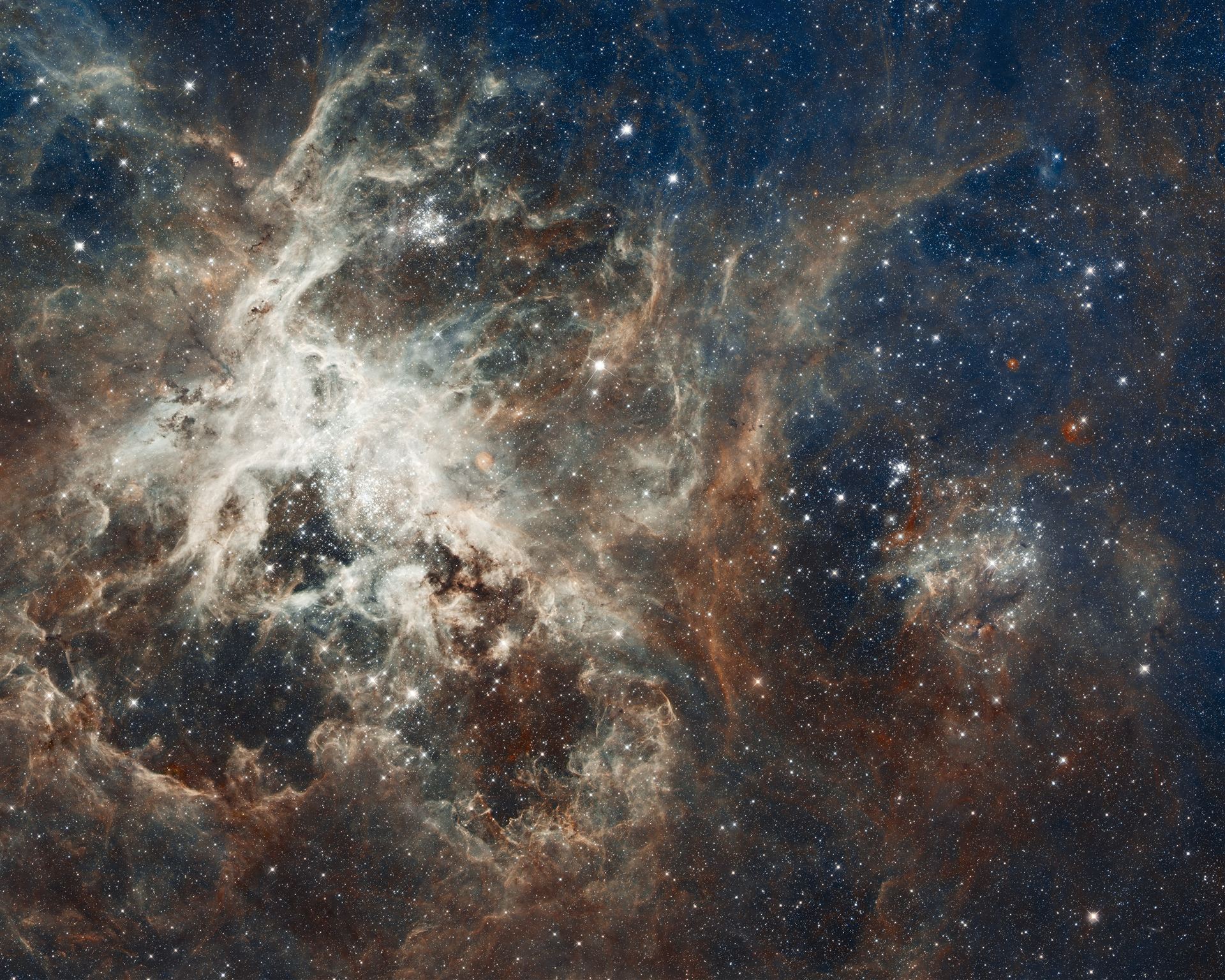 Hubble&rsquo;s panoramic view of a star-forming region