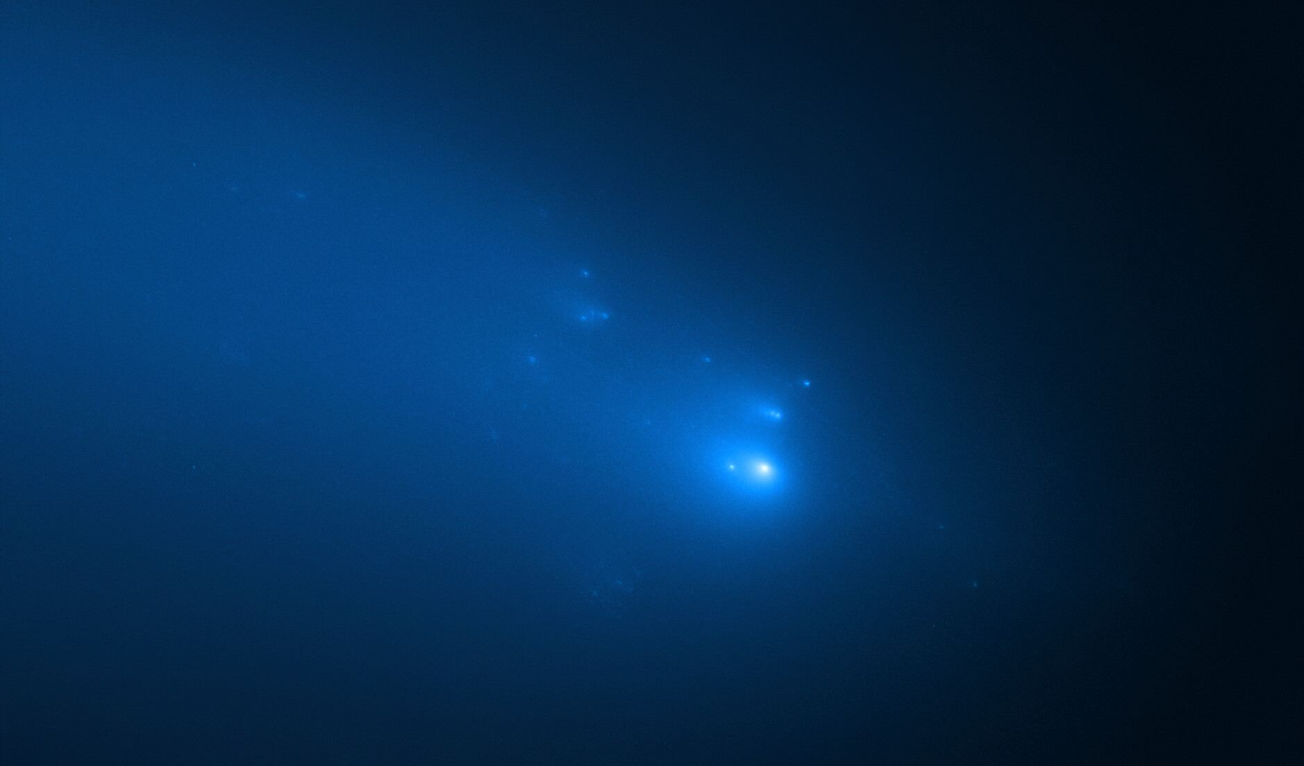 Hubble’s Observation of Comet C2019 Y4 (ATLAS) on 23 April