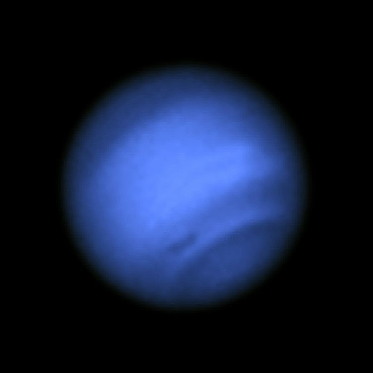 Image with dark spot (blue light)