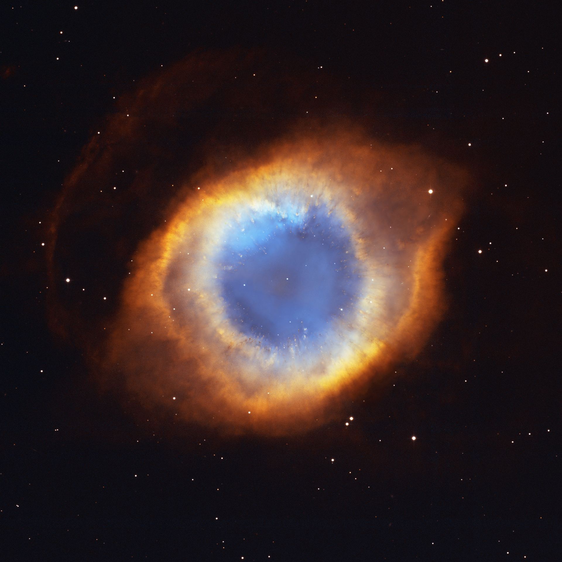 Iridescent Glory of Nearby Planetary Nebula Showcased on Astronomy Day