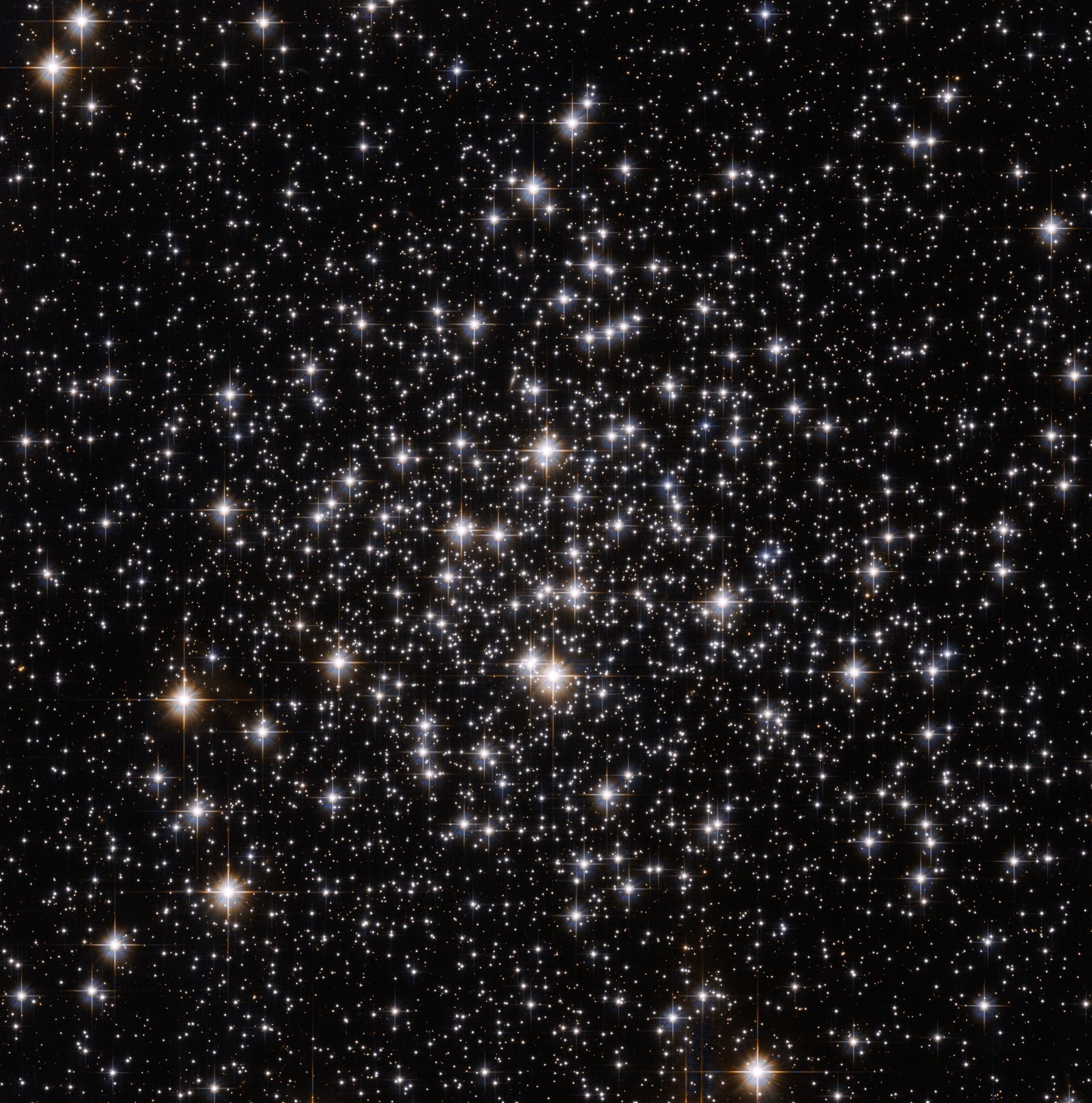 Messier 71 an unusual globular cluster