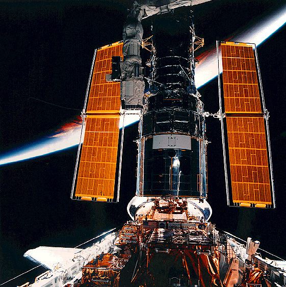 SM2 Hubble About to Perform a Backdrop