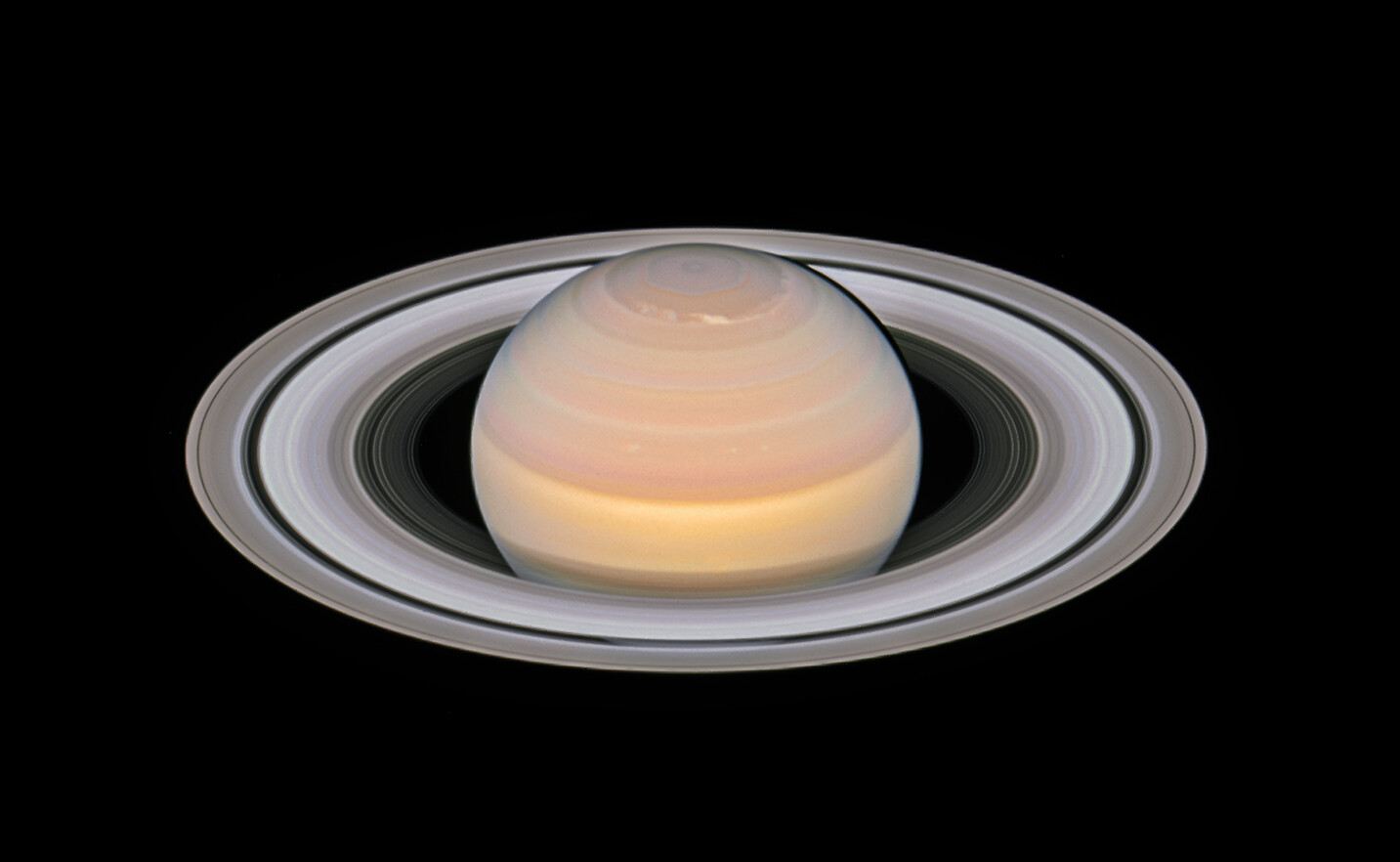 Saturn and its rings in 2018