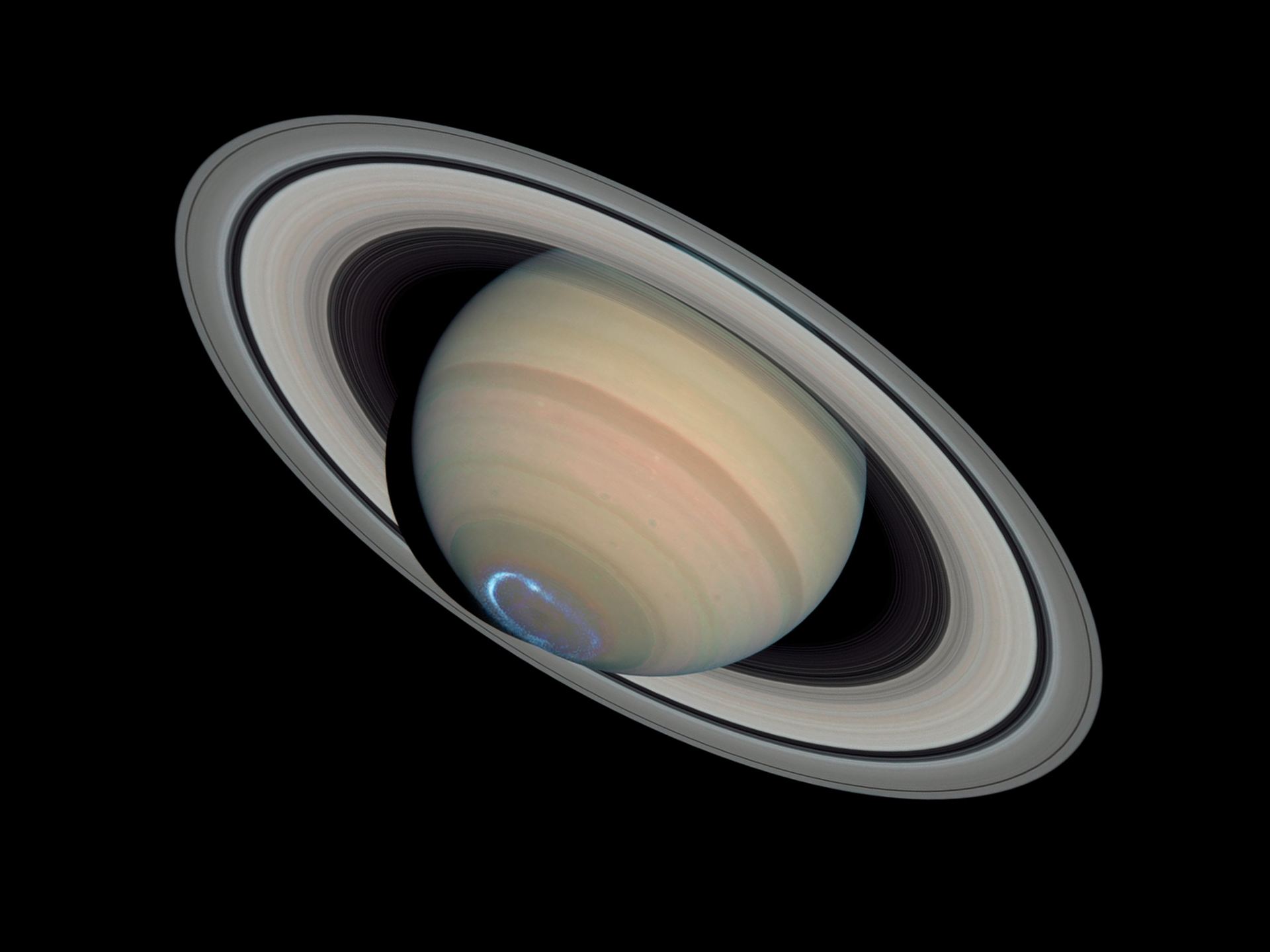 Saturn&rsquo;s dynamic aurorae 1 (Jan 24, 2004)