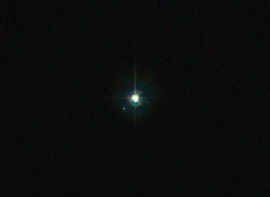 The multiple stellar system of WR 25