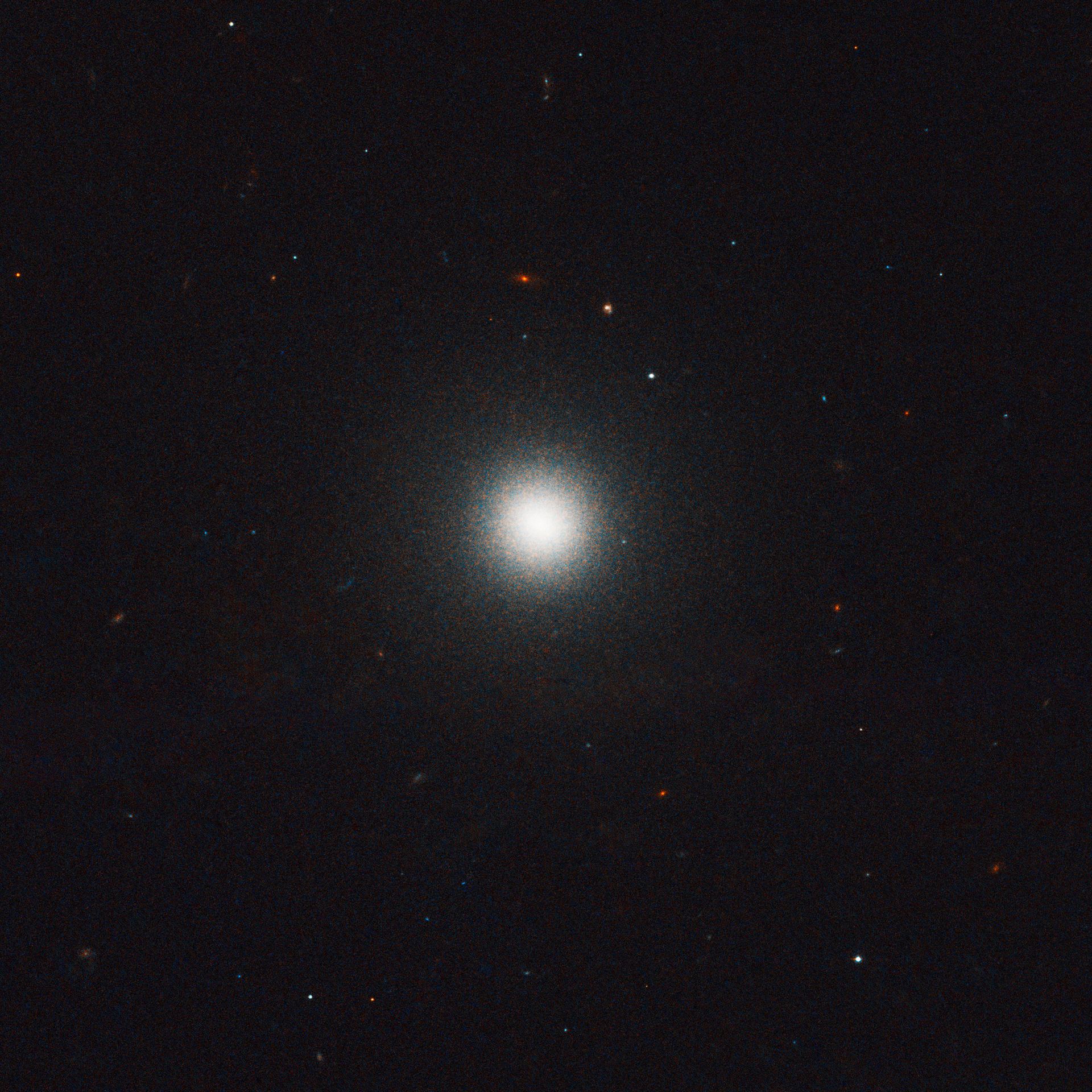 VCC 1993 in the Virgo cluster of galaxies