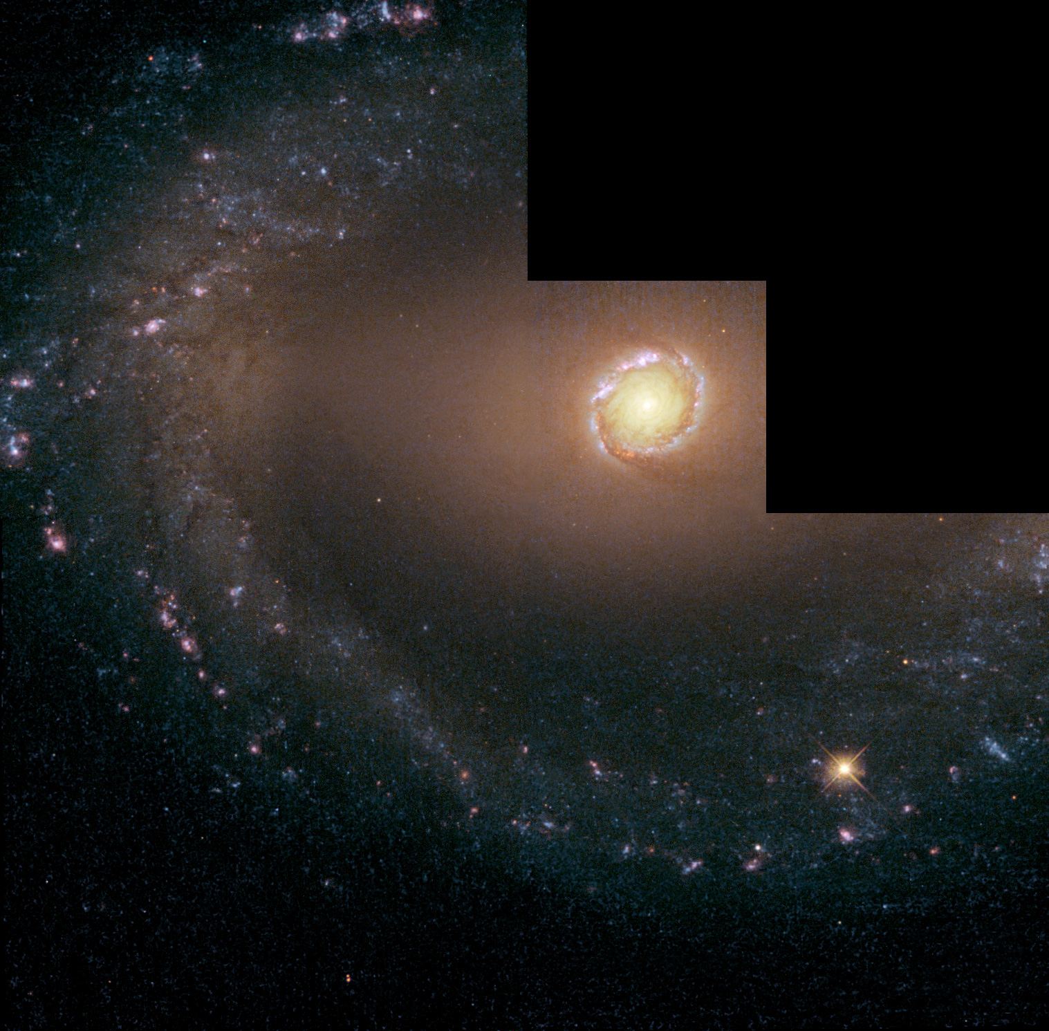 Wide view of NGC 1512