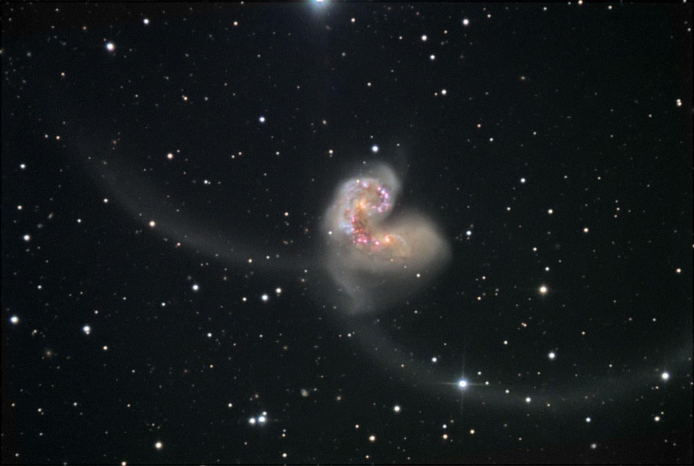 Wide view of the Antennae galaxies [ground-based]
