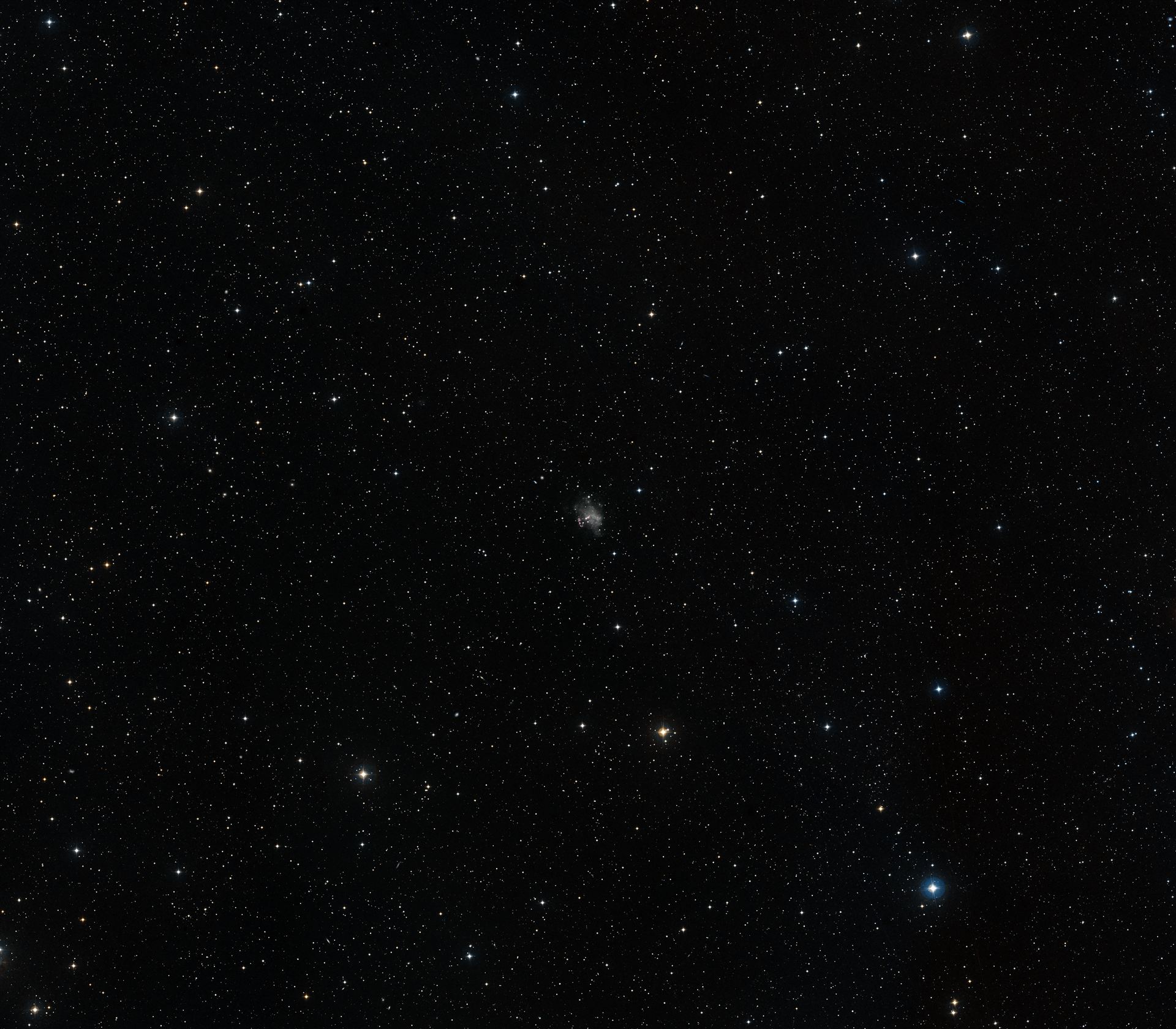 Wide-field image of irregular galaxy Holmberg II (ground-based image)