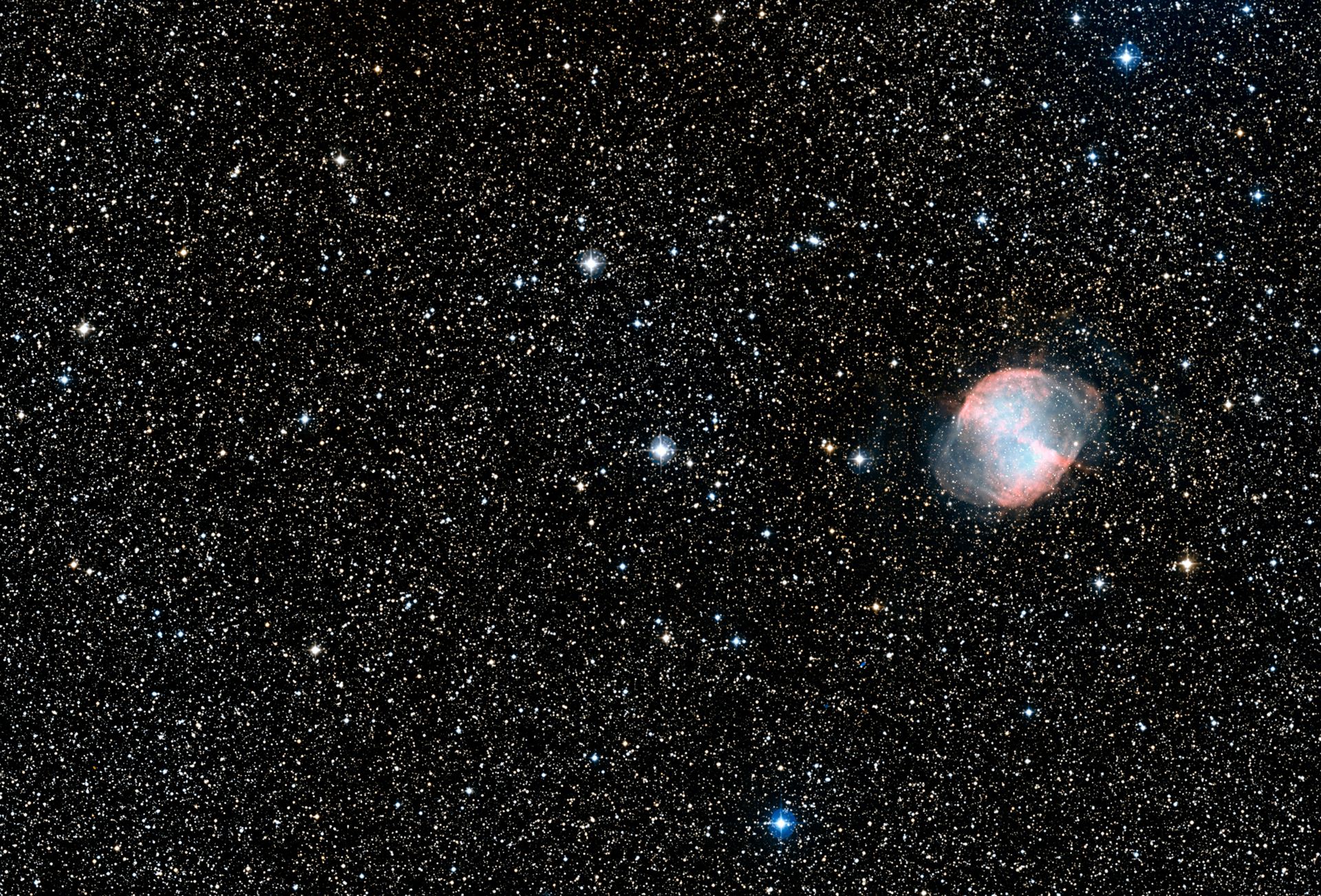 Wide-field view of HD 189733b and surroundings (DSS2 excerpt, ground-based image)
