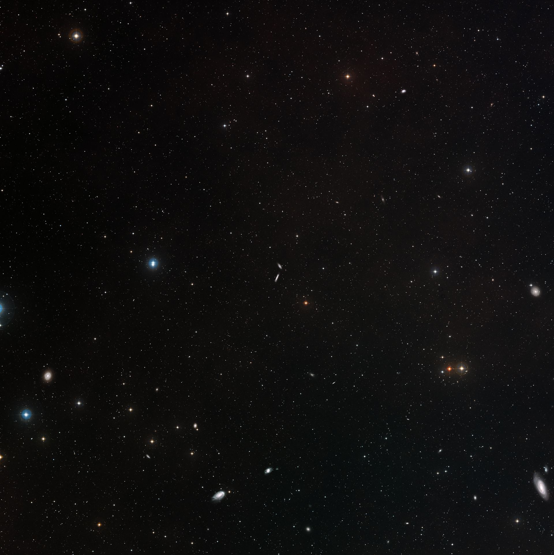 Wide-field view of NGC 4634 and NGC 4633 (ground-based image)