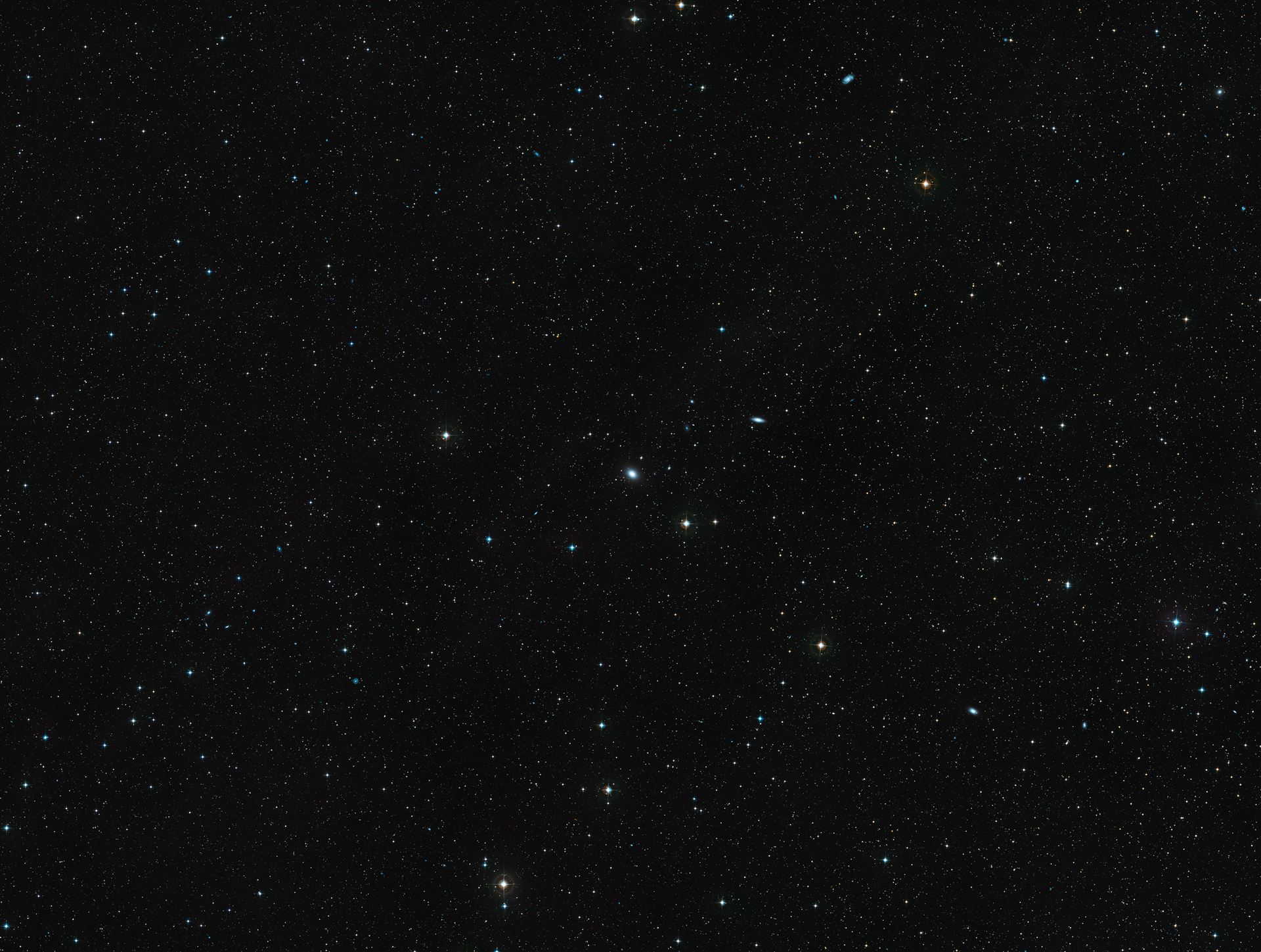 Wide-field view of NGC 7049 (ground-based image)