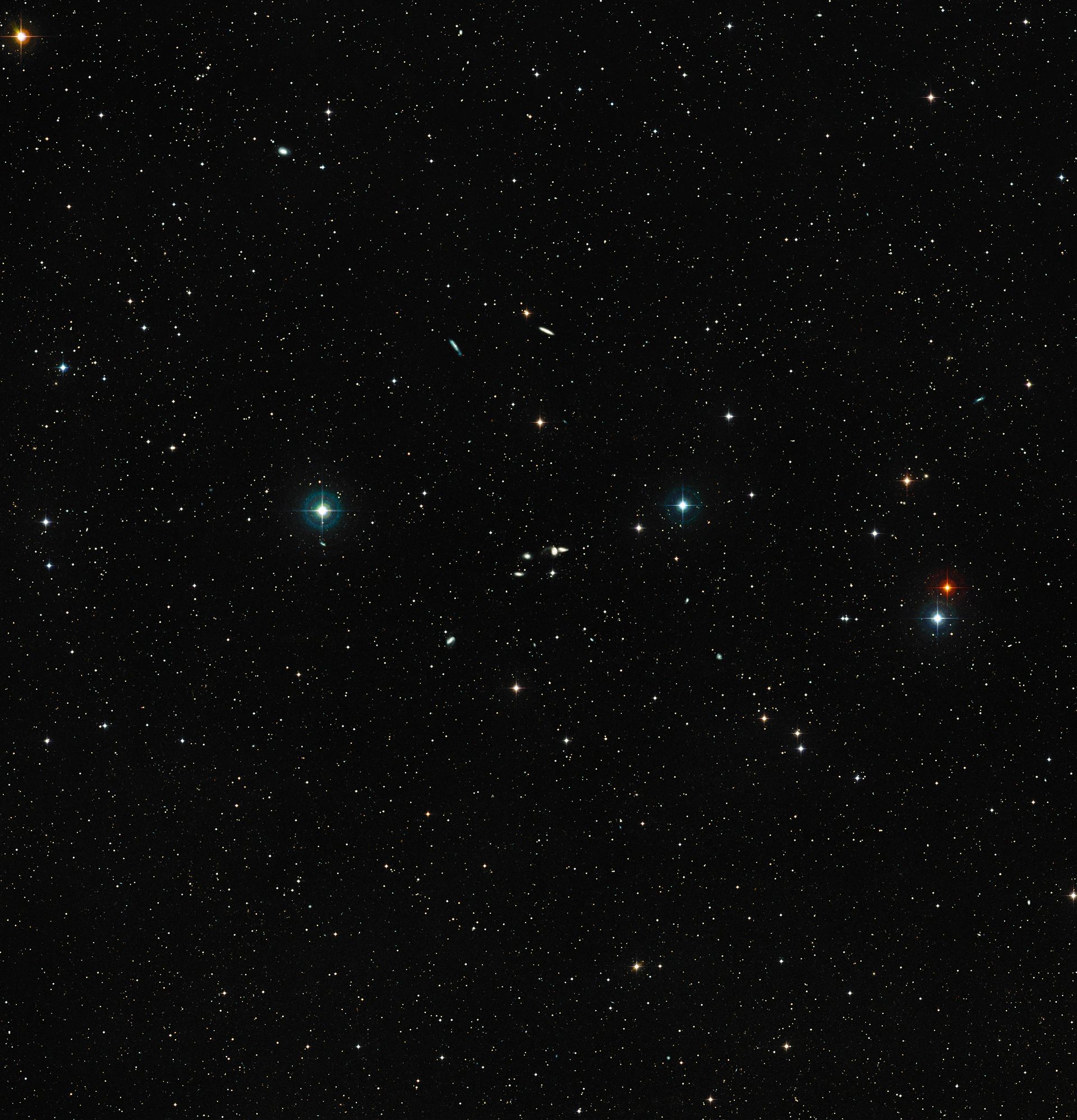 Wide-field view of galaxy group HCG 16 (ground-based view)